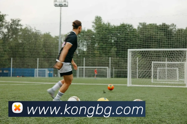 北京奥运会开幕式盛大举行 鸟巢焰火点亮全球关注赛事高潮